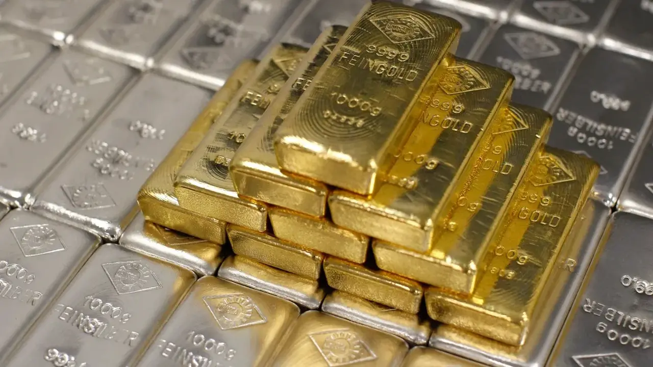 5 آلاف دولار.. قفزة قياسية في سعر أونصة الذهب عالمياً اليوم